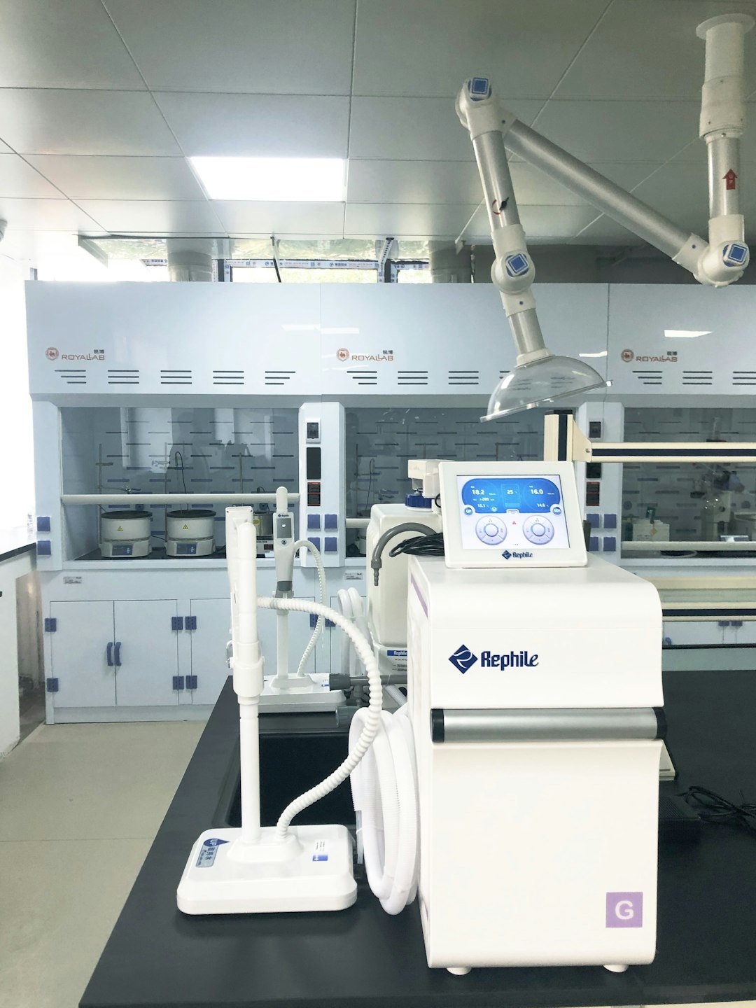 Lab water purification system-RephiLe Bioscience